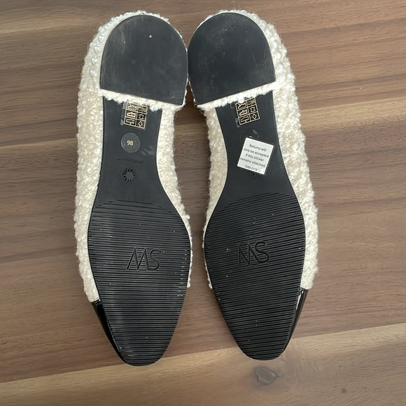 Stuart Weitzman Cream Bouclé Flats with Black Patent Cap Toe - Picture 6 of 9